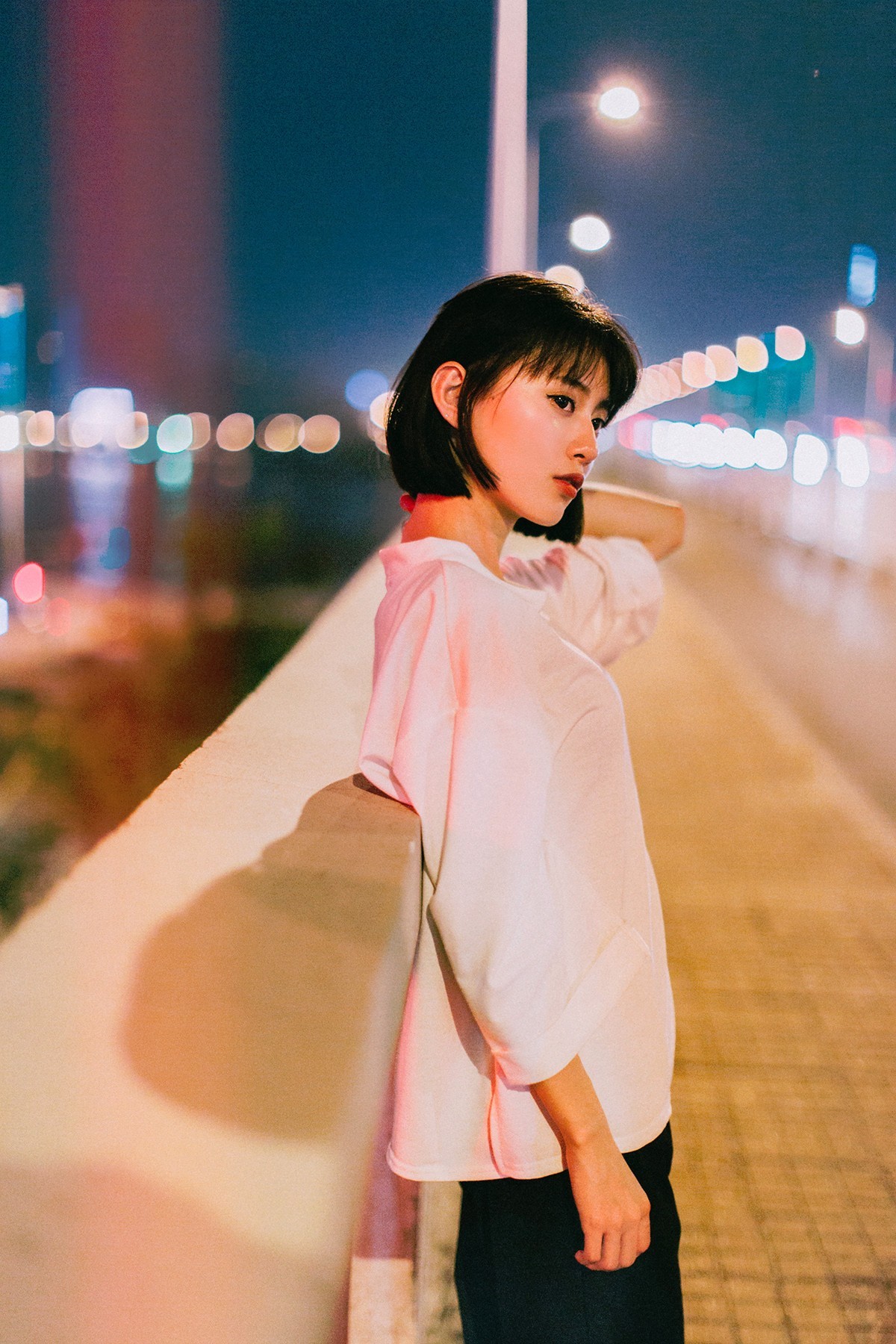 走进夜晚,拍一组让人迷恋的夜景人像