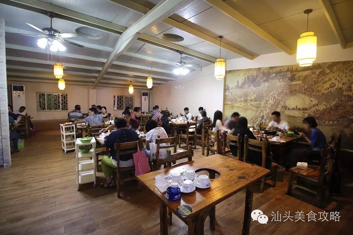 一大班汕头吃货争着到这家店*鸡叫**,竟引起一场“骚乱”!手快有手慢没!