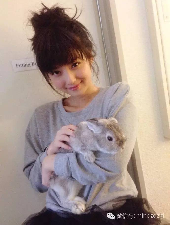 日本佐佐木希穿搭,佐佐木希日系穿搭