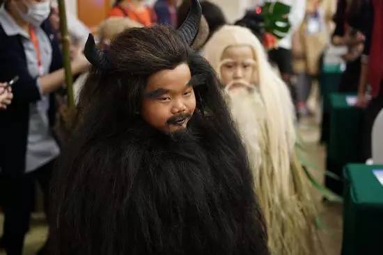 事儿《妖猫传》首曝阵容黄轩张雨绮领衔主演、《政委》片花曝光沙溢上演厨子的逆袭、《小戏骨》剧组再曝新剧、《问题餐厅》开拍