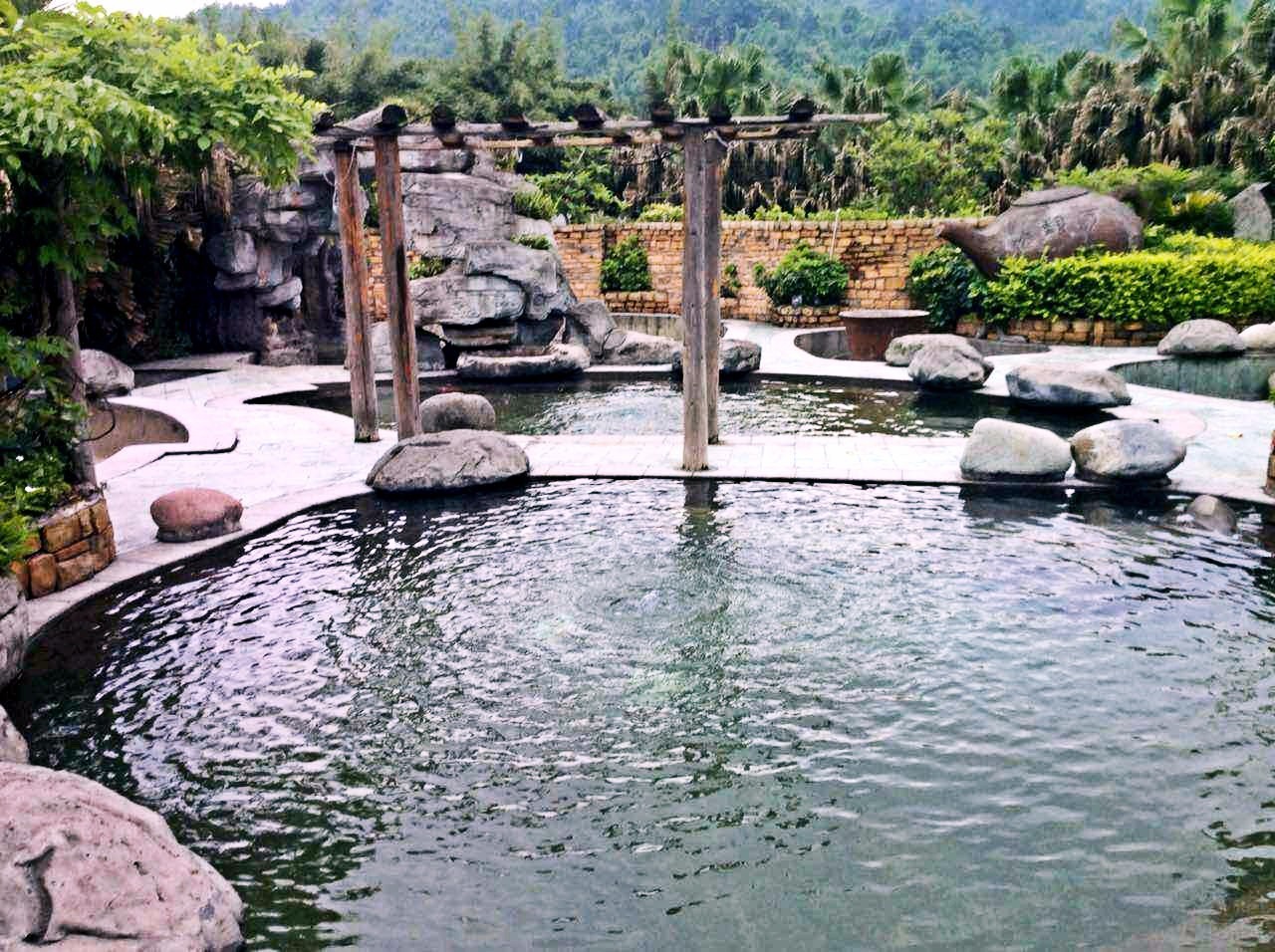 冷空气来袭！成都周边最全温泉地图，打响今秋第一泡！（内含百个免费秋游福利预告）