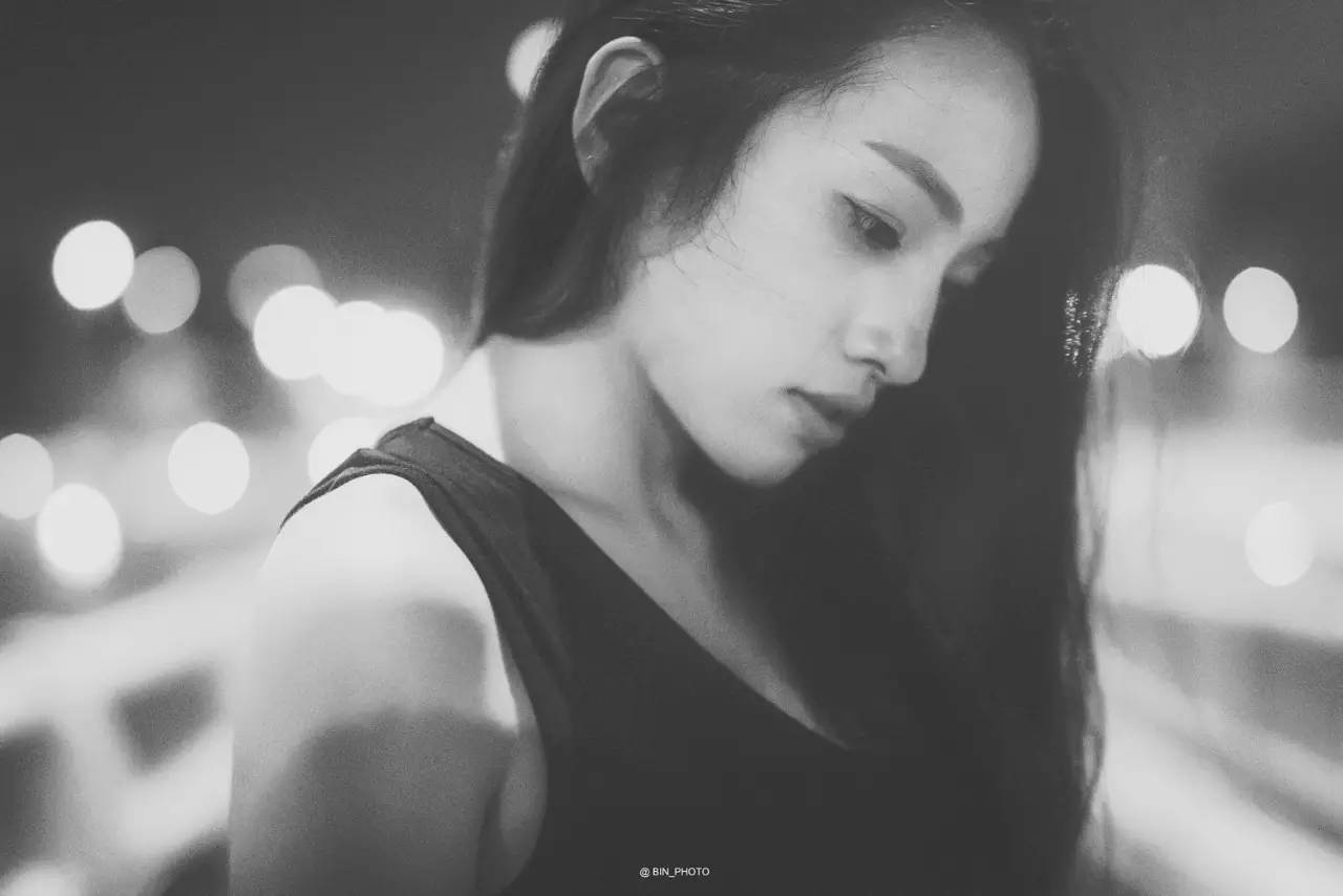 走进夜晚,拍一组让人迷恋的夜景人像