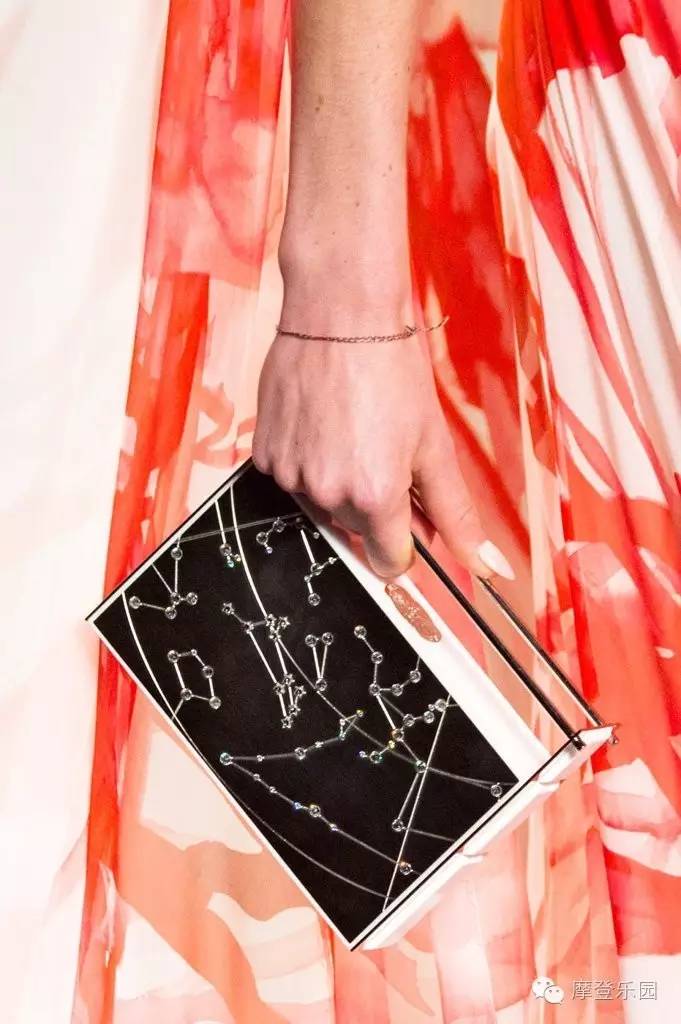 明年的买包配额，就在这30款最新美包中产生啦