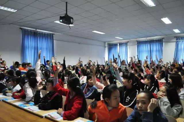 《用爱为生命助跑——血也科普知识》校园宣讲活动走进廊坊市第十一小学