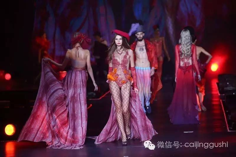 Burberry、MK、马萨拉蒂齐捧场,只因马云背后站了4.7亿。。。。