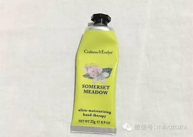 女生包里必备的迷你小物件推荐,好看又实用的小物件随身携带