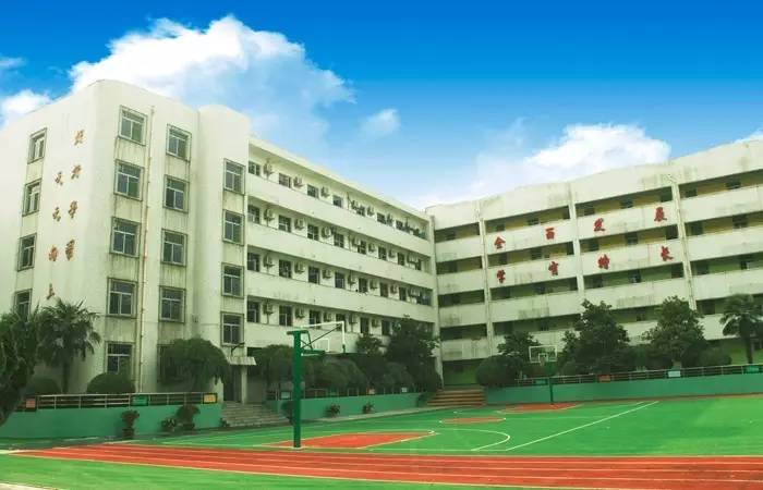 高新一小西安,西安高新一小与高新十五小关系