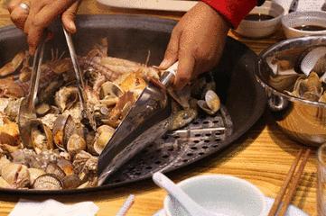 青岛海鲜一锅蒸,青岛必吃的海鲜做法