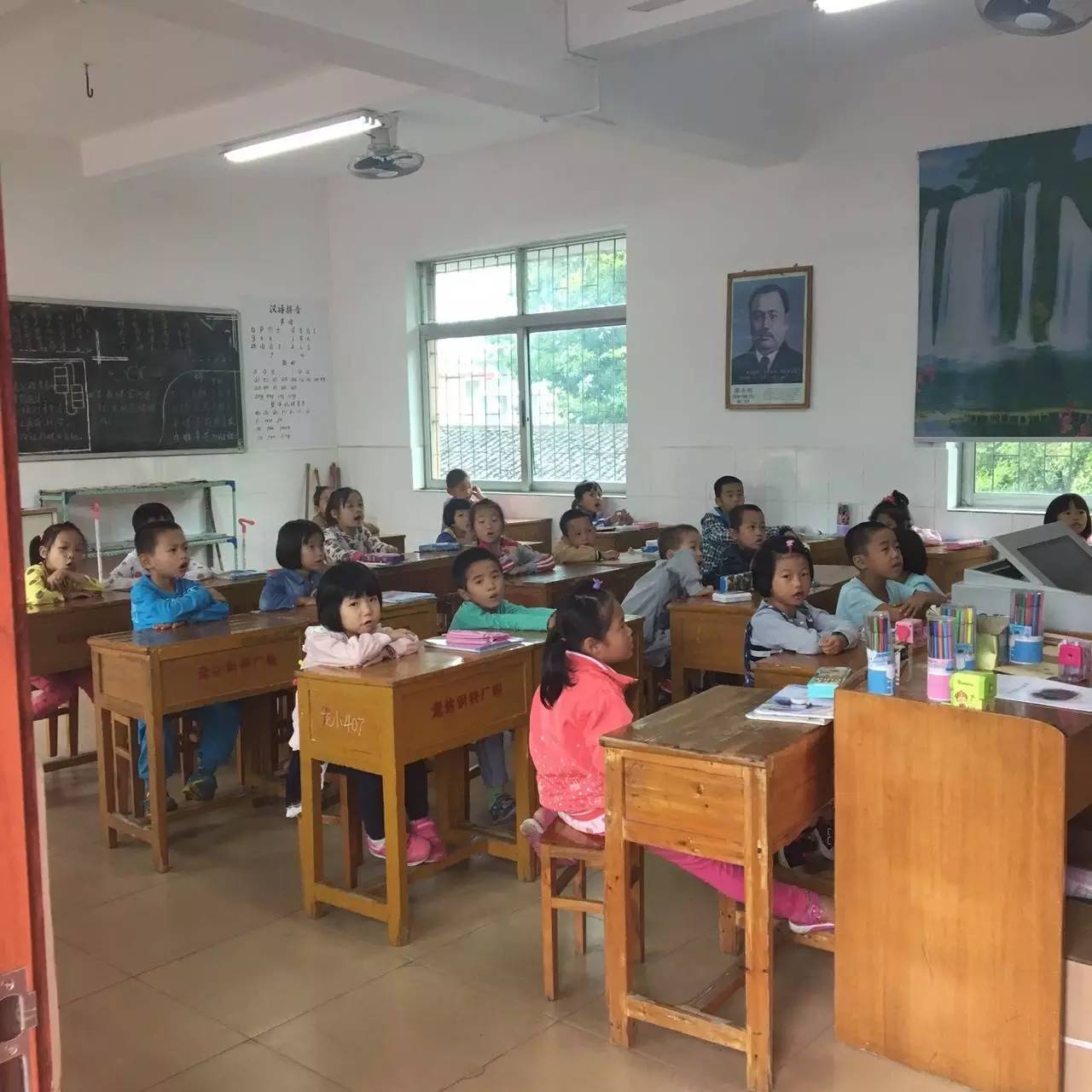 共青团助力青年创业,共青团投身脱贫攻坚工作案例