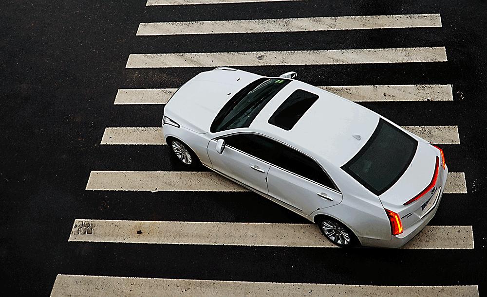 试驾凯迪拉克atsl加速,评测体验凯迪拉克