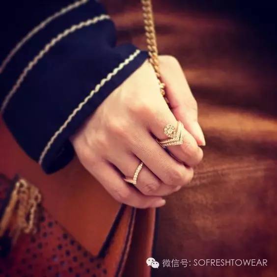 有哪些结婚用的珠宝首饰推荐 (名人们结婚定制的高级定制珠宝)