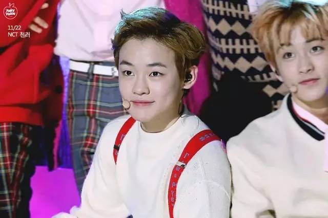 令人羡慕的爱豆应援,爱豆们的应援是真的吗