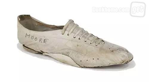 耐克跑钉鞋100米专用,耐克顶级短跑钉鞋推荐