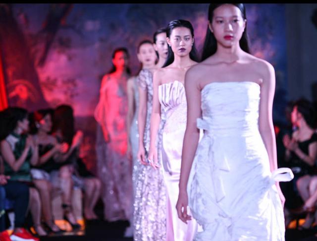 高定礼服couture,2023年高定礼服时装秀