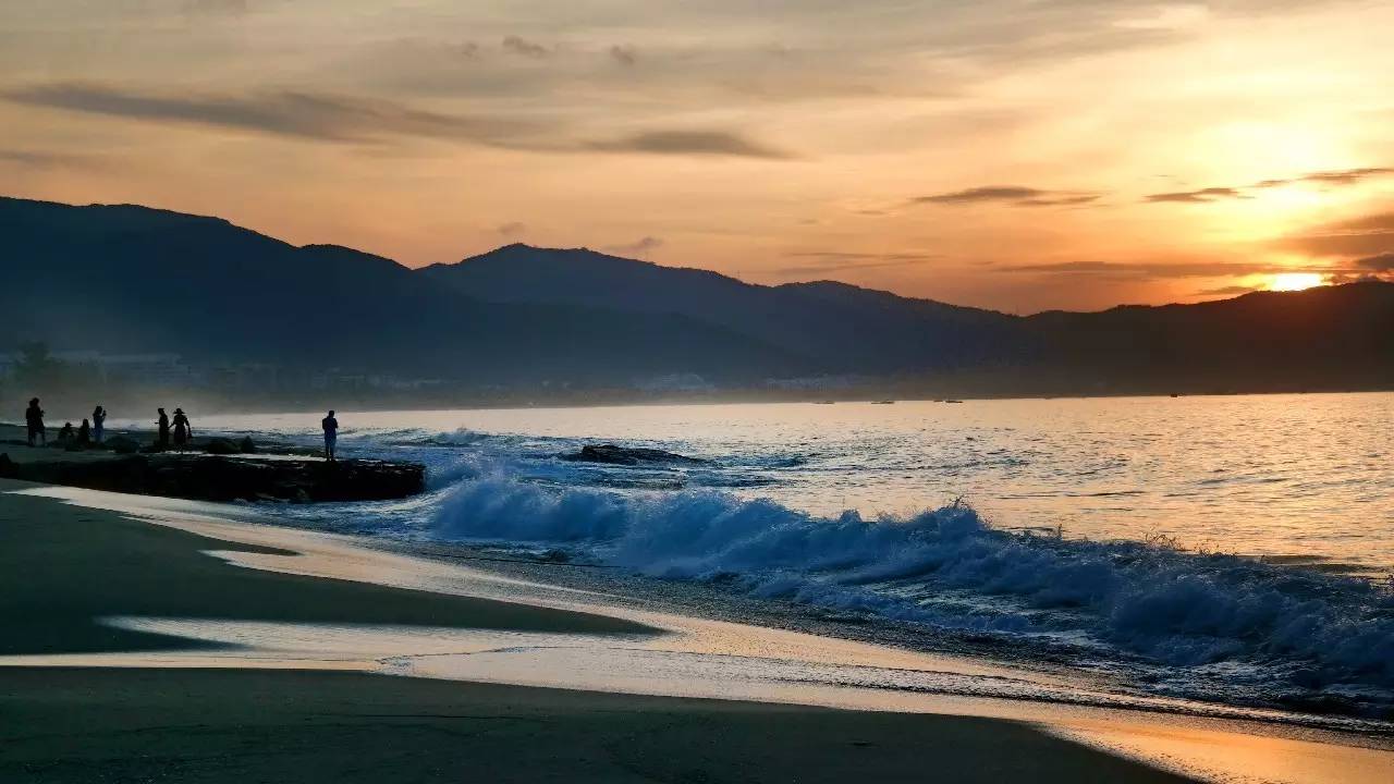 三亚瑞吉酒店攻略,三亚瑞吉酒店夜间风景