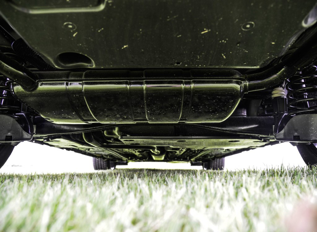 东风标致4008的评价,标致40081.6t和1.8t有什么区别