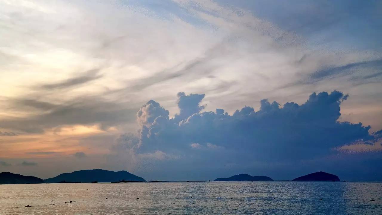 三亚瑞吉酒店攻略,三亚瑞吉酒店夜间风景