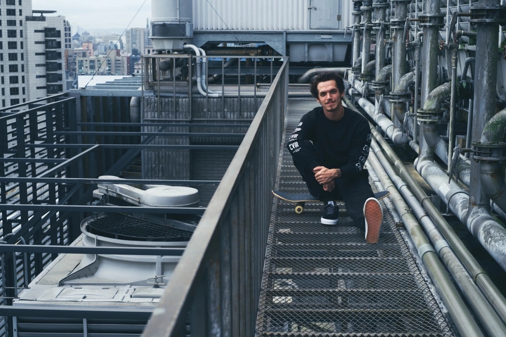 vansxclot联名系列荆棘款,vans2018年联名款回顾