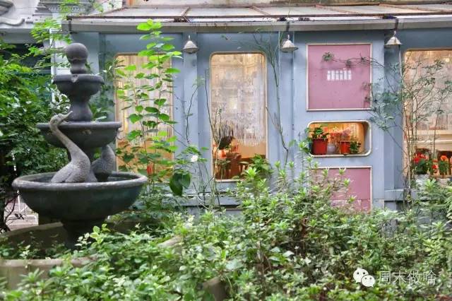 厉害了!魔都这条路上的面包比Farine好吃，梧桐比武康路还美