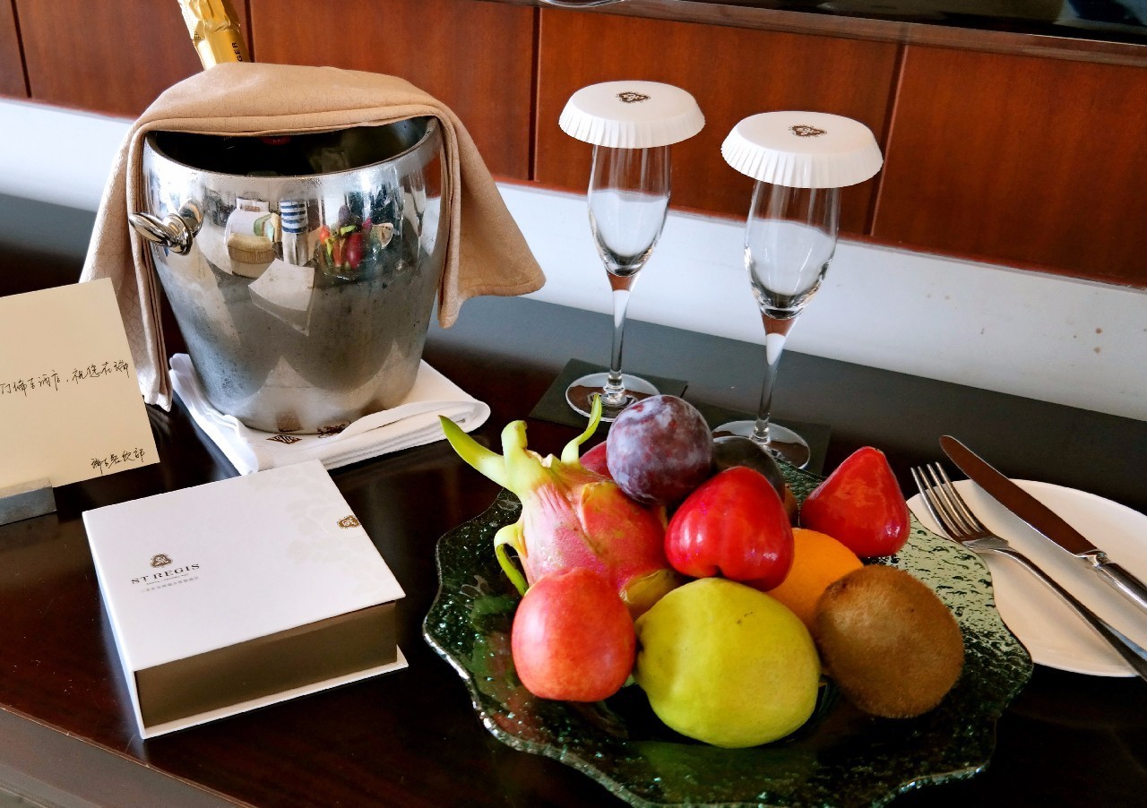 三亚瑞吉酒店攻略,三亚瑞吉酒店夜间风景