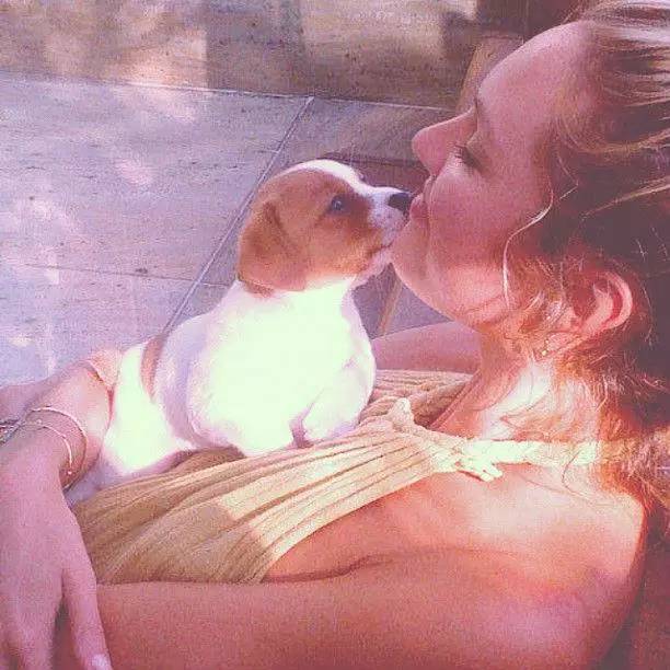 上帝の光｜穿衣服对她是种浪费，生的孩子叫腰精的后裔