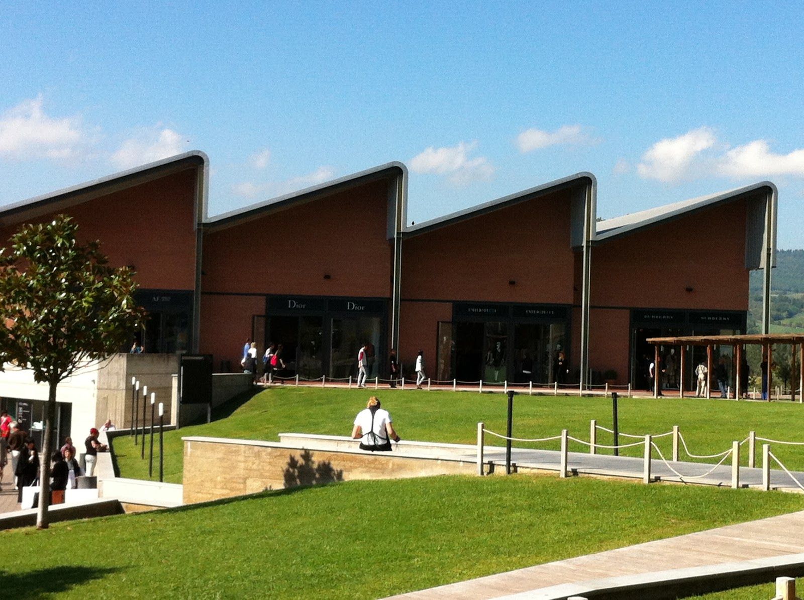 到欧洲买什么,欧洲必去哪里购物