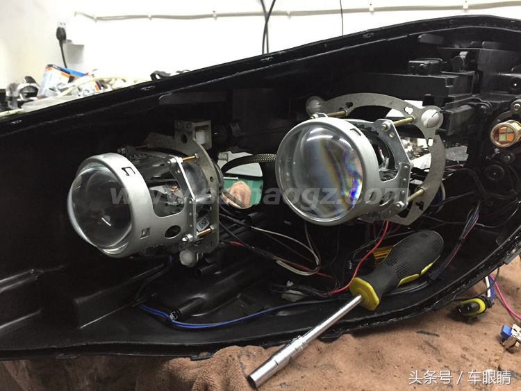 全新起亚索兰托2021,16款起亚索兰托2.4四驱七座