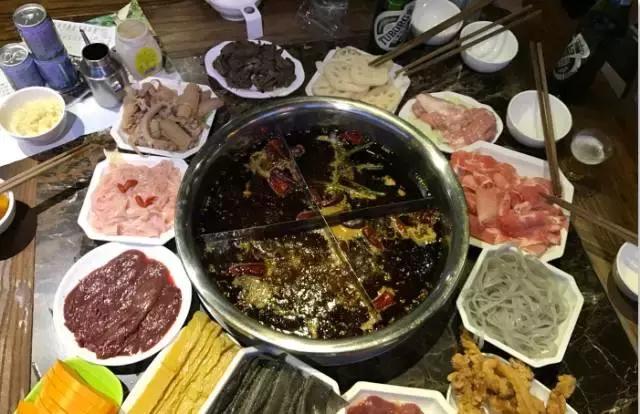 重庆必吃的12家火锅,重庆必吃的10家火锅