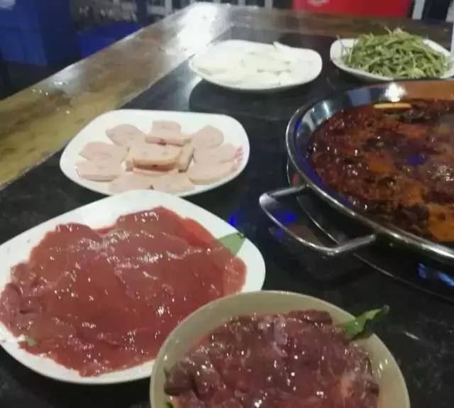 重庆必吃的12家火锅,重庆必吃的10家火锅
