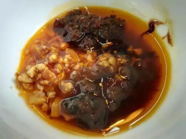 阴雨天喝碗鱼汤的说说心情,下雨天喝鱼汤好不好