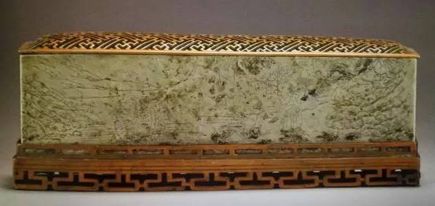 大牌香水浓香与淡香差距,大牌香水闻起来很贵