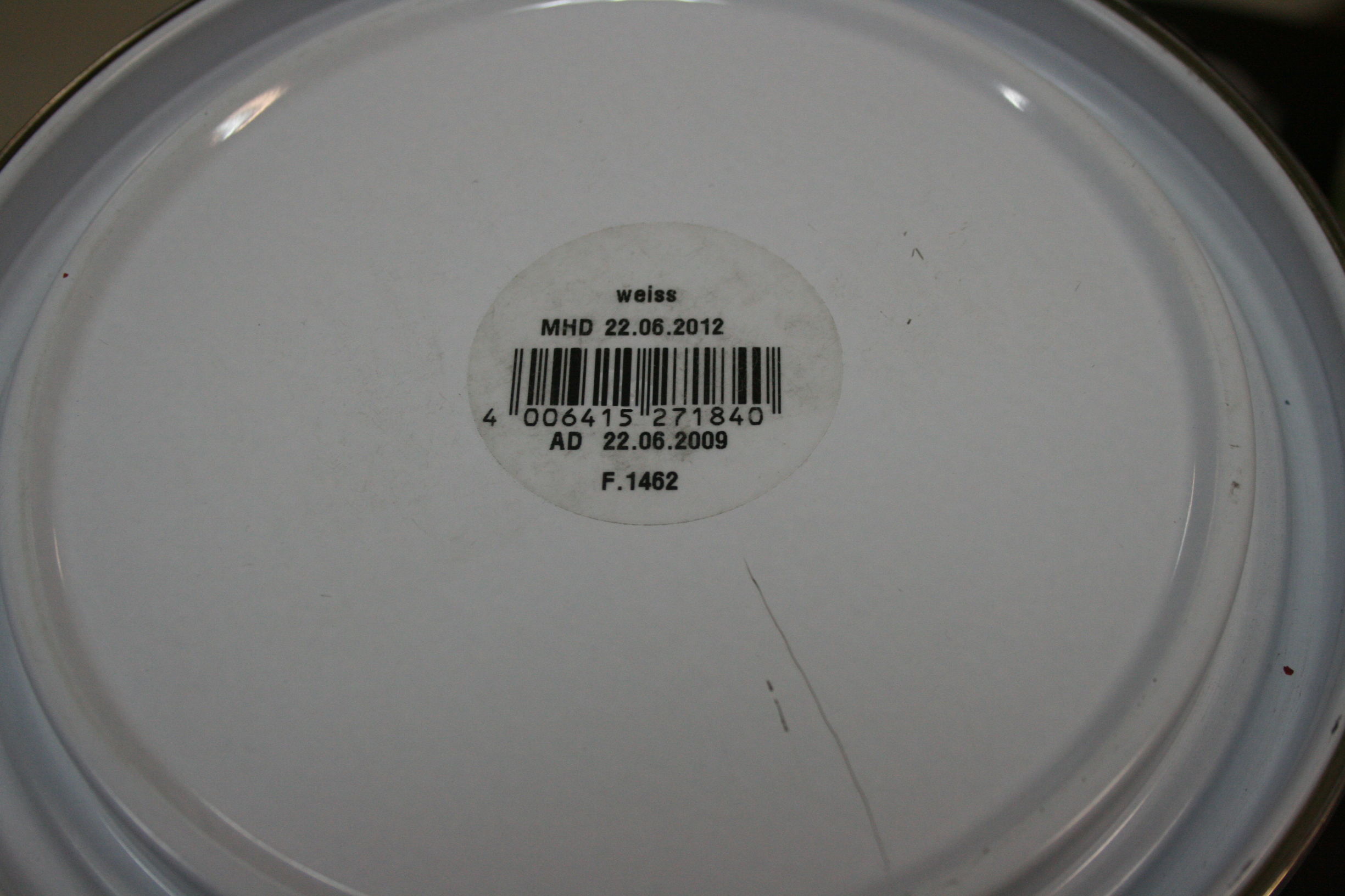 乳胶漆味应怎样和商家处理,去乳胶漆味道的最佳方法是什么