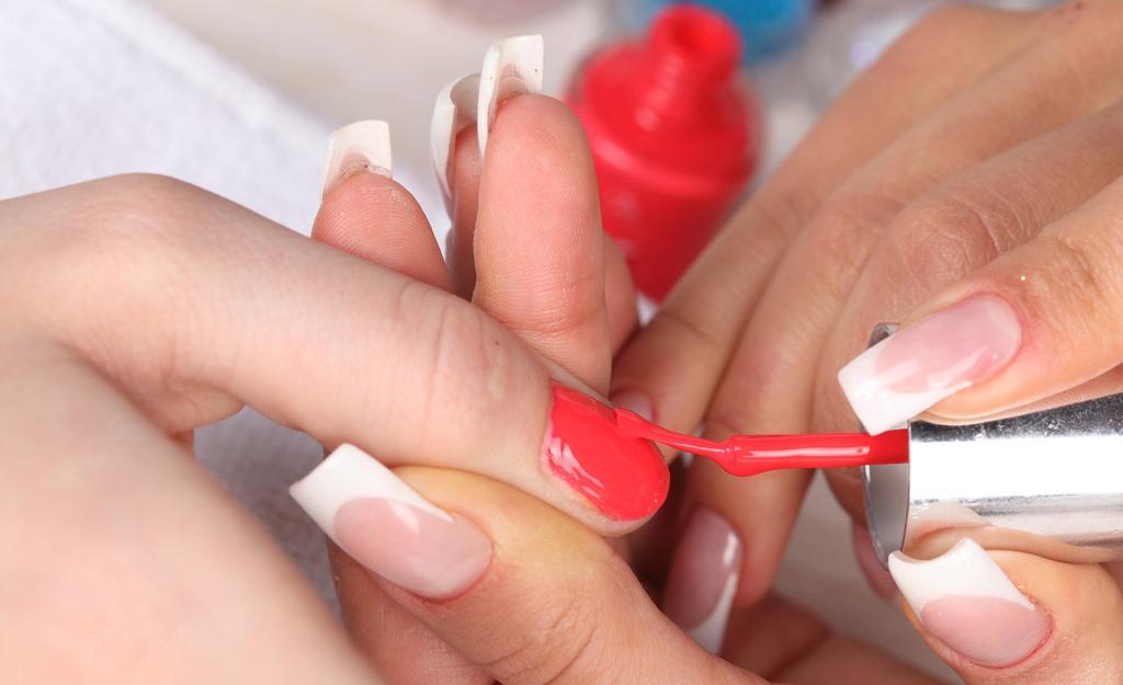 孕期应避免接触有毒化学品，藏在身边的危险更要注意