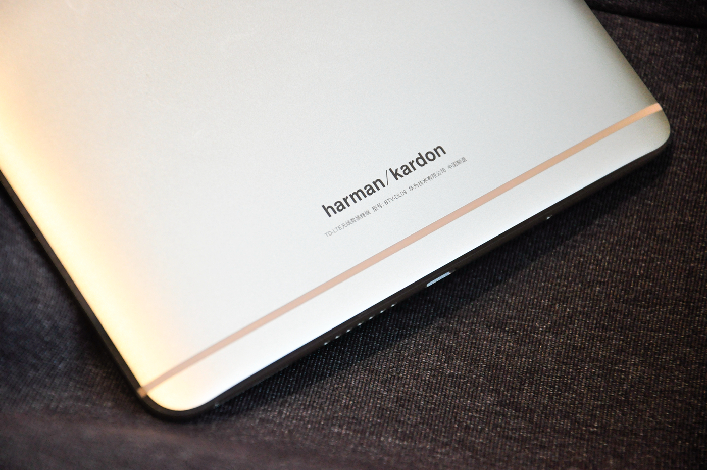 鍗庝负骞虫澘m3娴嬭瘎瑙嗛,鍗庝负骞虫澘m3瑙嗛璇勬祴