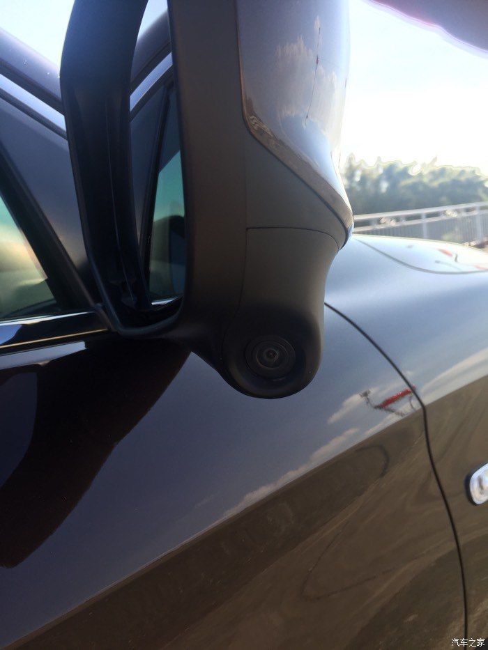 本田雅阁2.0精英版提车,雅阁琥珀金