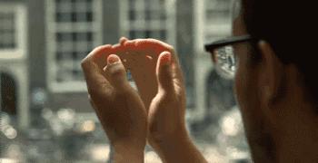 一个无聊的吃人游戏,却拯救了无数低头族