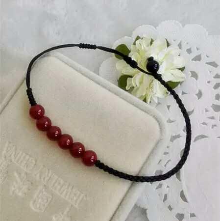 红线编手链编织教程,四股金线一股红线怎么编手链好看