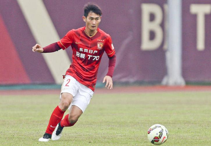 里皮爱将扛起恒大中场,银狐里皮执教恒大