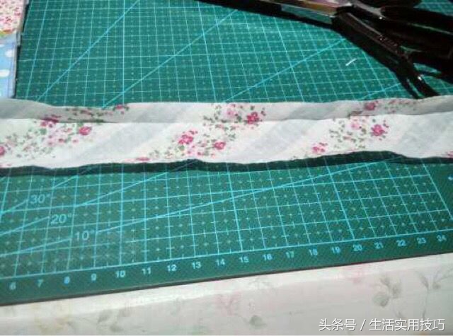 旧物改造手工布包斜挎包制作教程,旧物改造兔子包