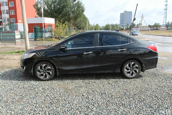 花多少钱买自动挡合适,本田凌派2016款1.8l舒适版评测