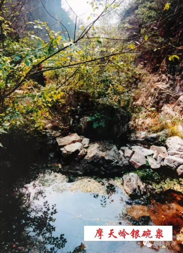 易县蔡家峪风景区有瀑布吗,易县蔡家峪景区人多吗