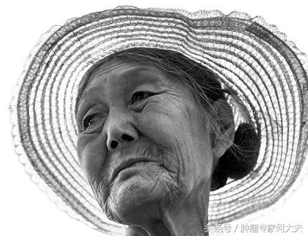 恶心呕吐没当回事，半年后被诊断为胃癌晚期