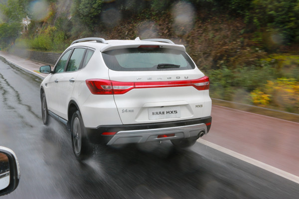 城市suv东风风度mx5也可以去越野,东风风度mx5测评视频