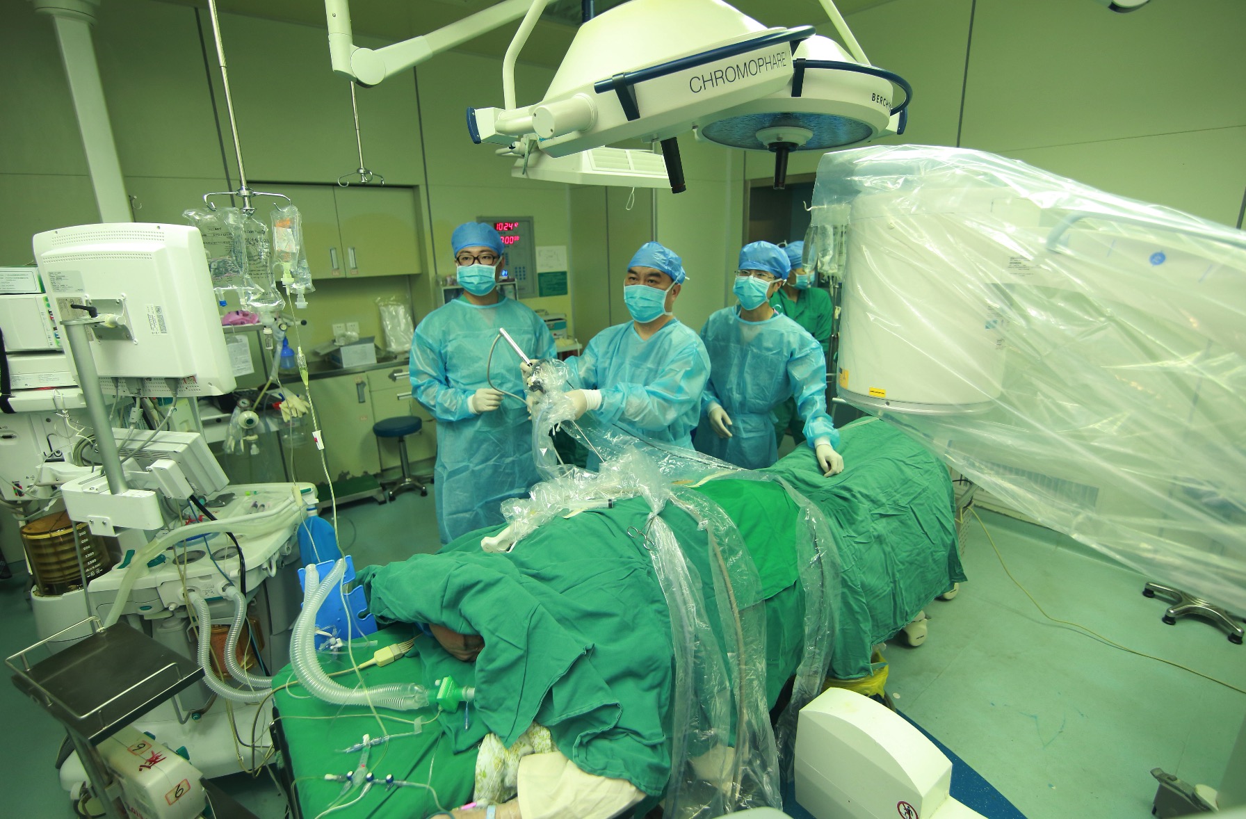 23岁男性泌尿道结石治疗方法,中医治疗输尿管结石独特方法