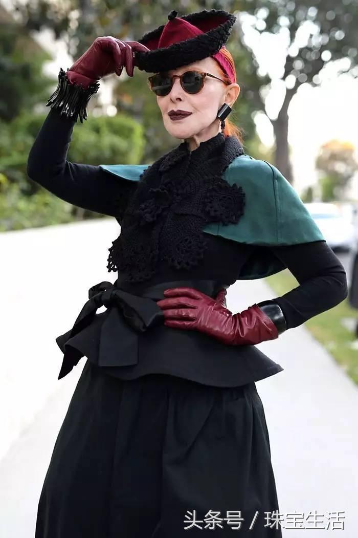 请不要用玻尿酸陪伴你年老的岁月,要用就用珠宝!