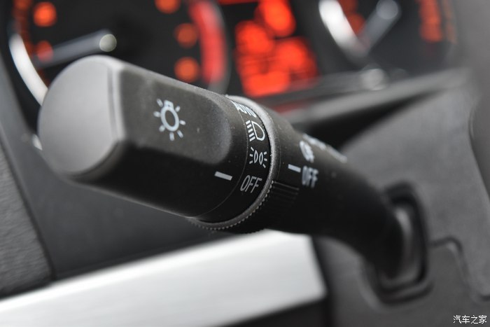 吉利远景2020款超值型,吉利远景新车值得买吗