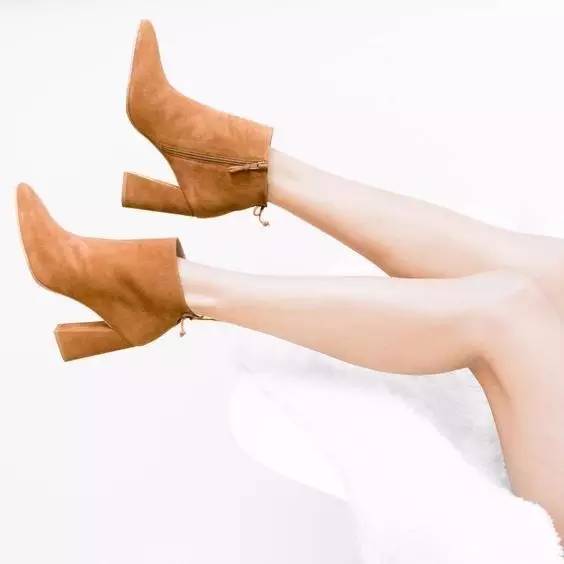 新款时髦2022年短靴子,今年时髦的短靴你想好怎么搭了么