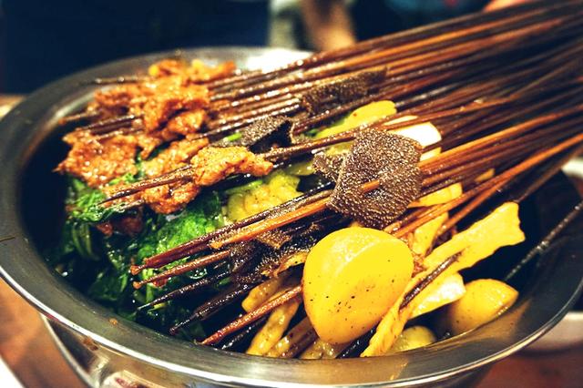 成都串串香最火的有几家,成都串串香都有什么