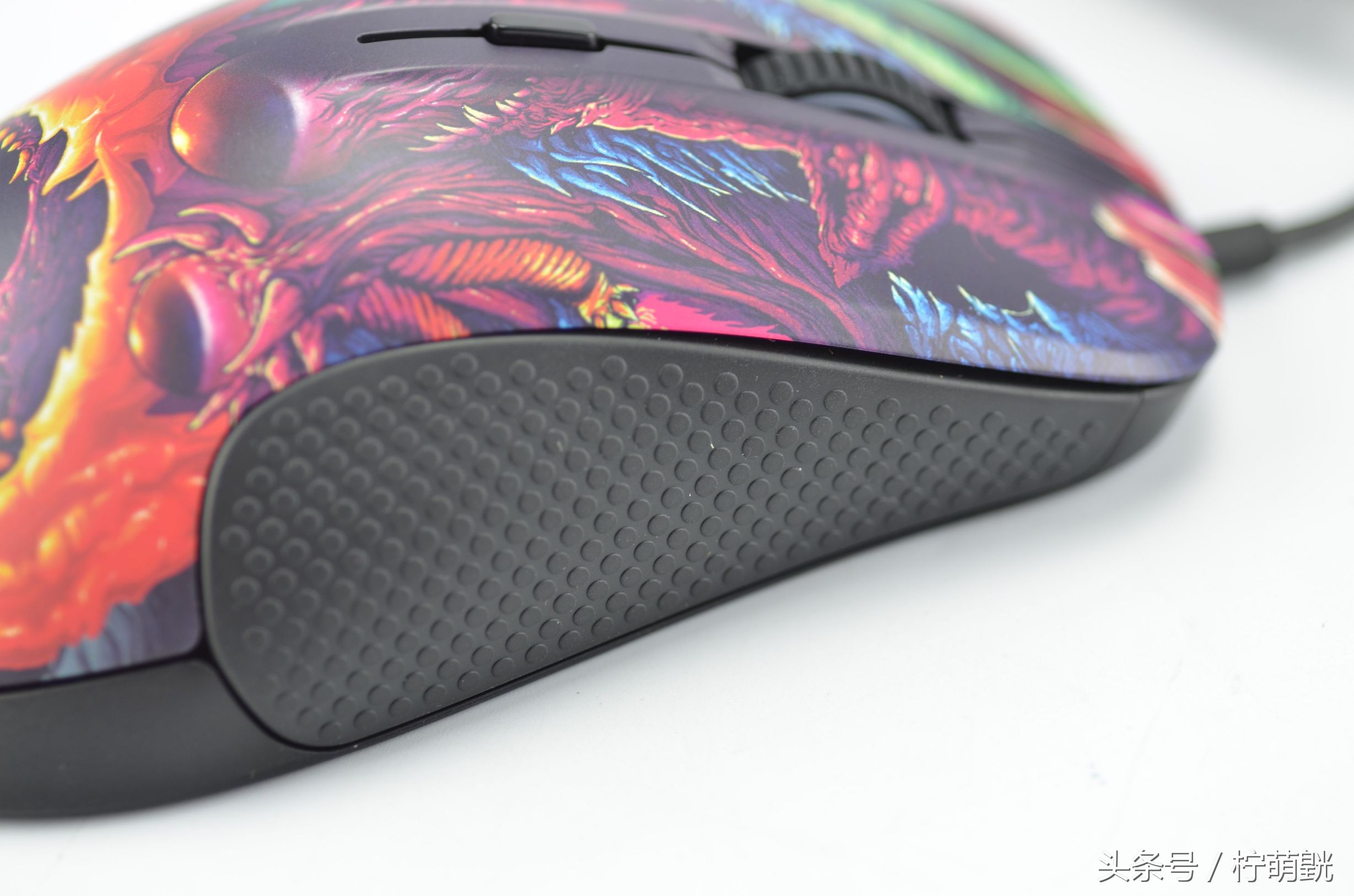 csgo更新后新出的皮肤,赛睿rival300csgo