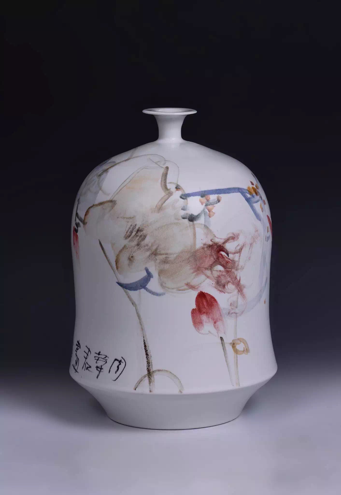 青花瓷的发展史绘画,五彩青花瓷仕女图